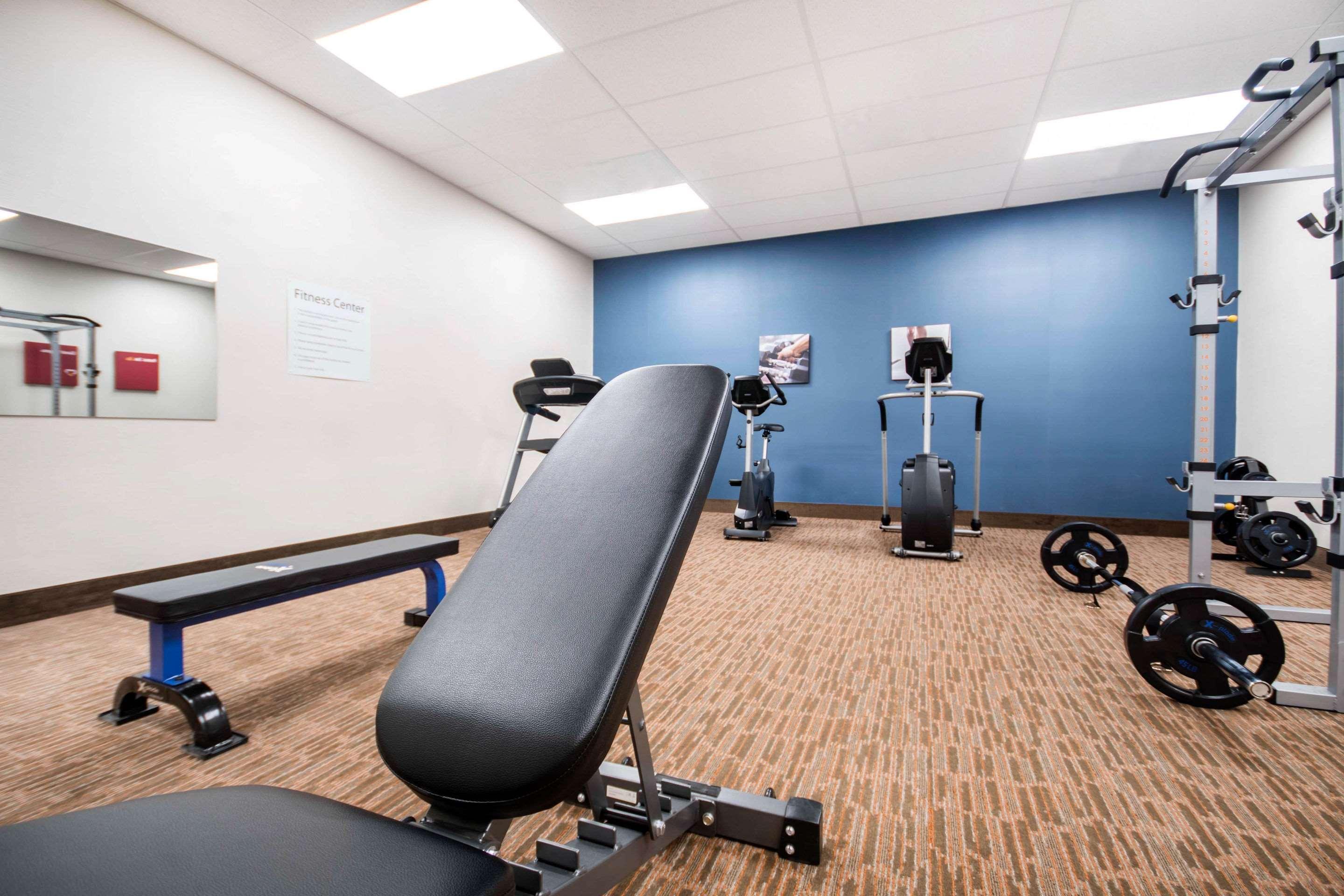 Comfort Inn & Suites Merritt Buitenkant foto